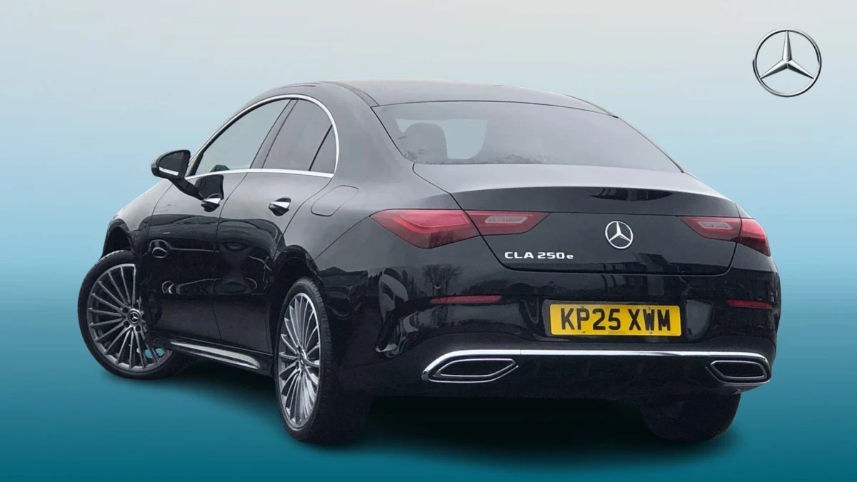 Mercedes-Benz CLA Image 2