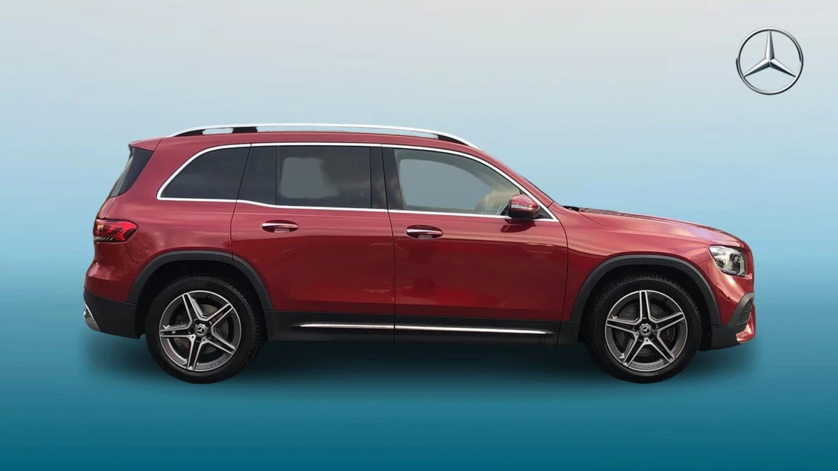 Mercedes-Benz GLB Image 4