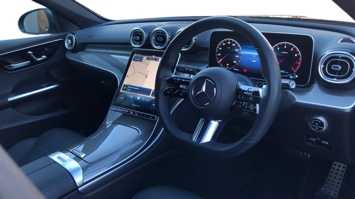 Mercedes-Benz C-Class Image 3