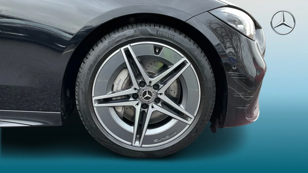 Mercedes-Benz C-Class Image 5