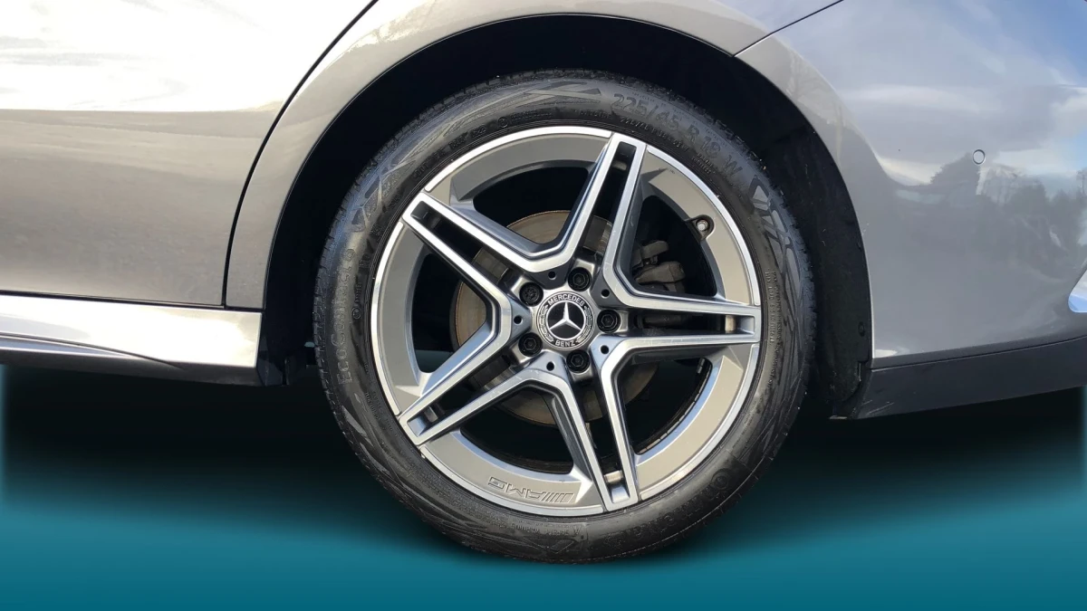 Mercedes-Benz CLA Image 5