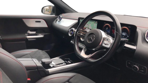 Mercedes-Benz EQA Listing Image