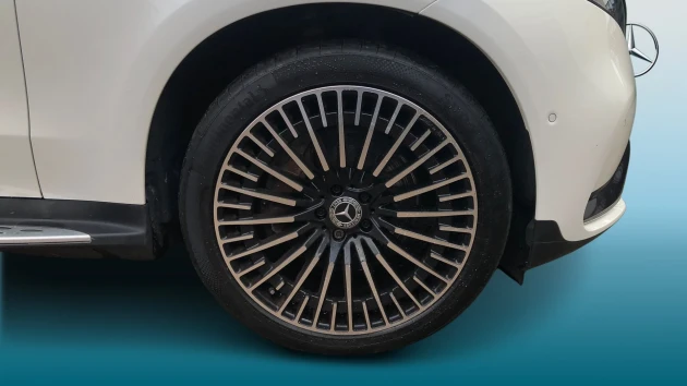 Mercedes-Benz EQC Listing Image