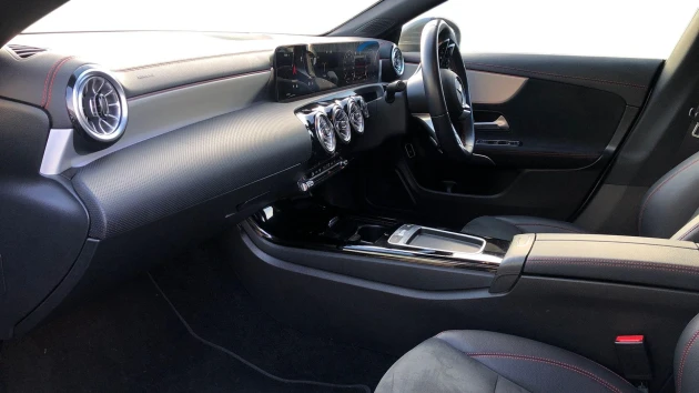 Mercedes-Benz CLA Listing Image