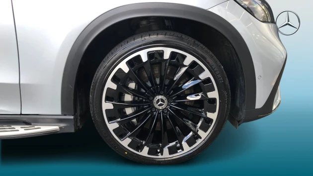 Mercedes-Benz EQE Listing Image