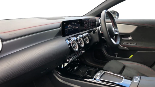 Mercedes-Benz CLA Listing Image