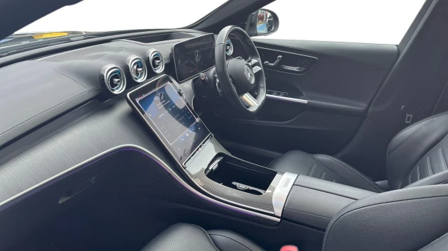 Mercedes-Benz C-Class Listing Image