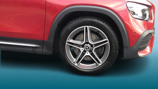 Mercedes-Benz GLB Listing Image