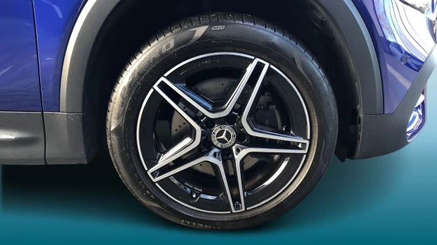 Mercedes-Benz GLB Listing Image