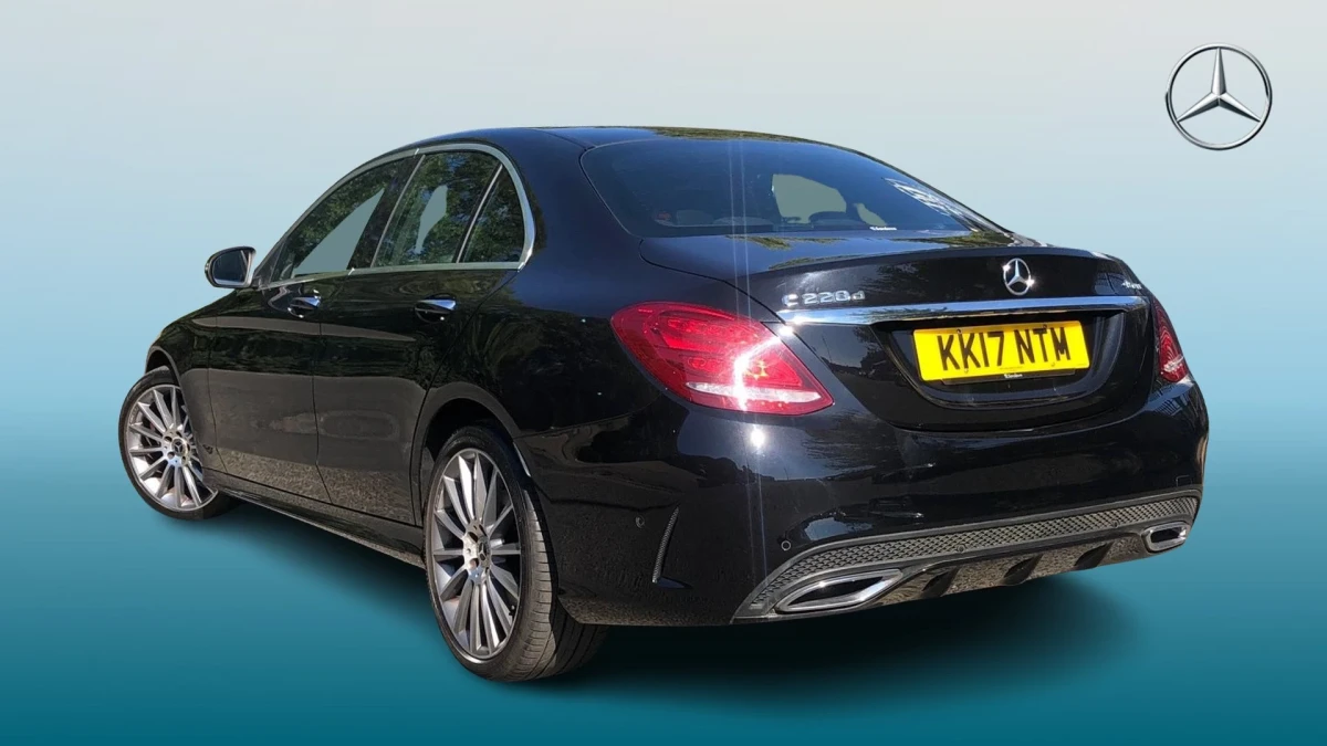 Mercedes-Benz C-Class Image 2