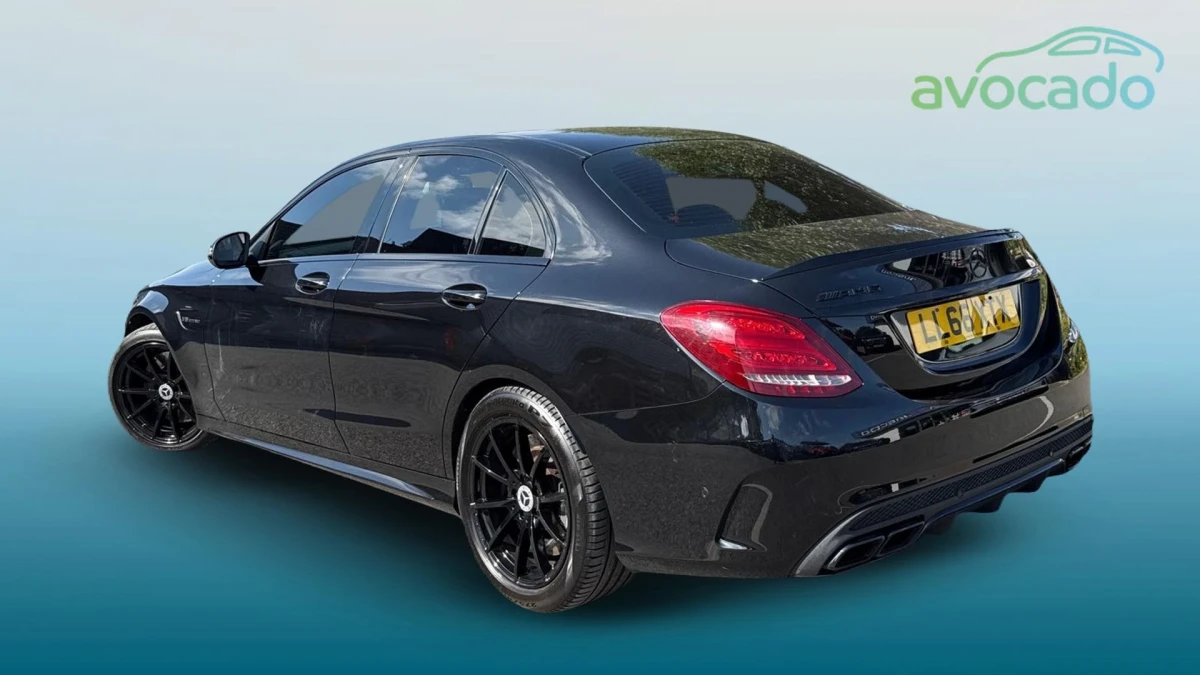 Mercedes-Benz C-Class Image 2
