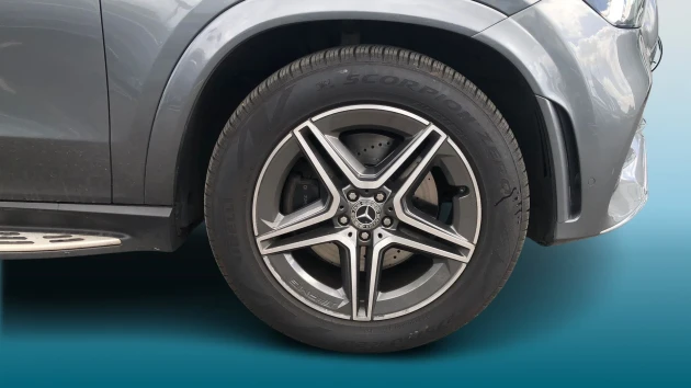 Mercedes-Benz GLE Listing Image