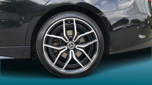 Mercedes-Benz C-Class Listing Image