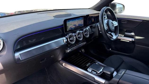 Mercedes-Benz GLB Listing Image