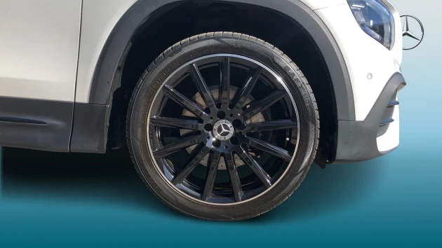 Mercedes-Benz GLB Listing Image