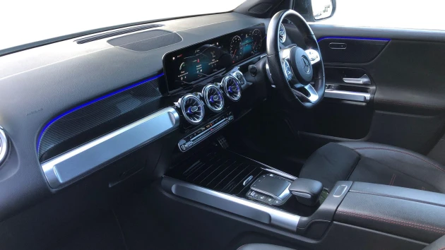 Mercedes-Benz GLB Listing Image