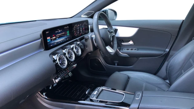 Mercedes-Benz CLA Listing Image