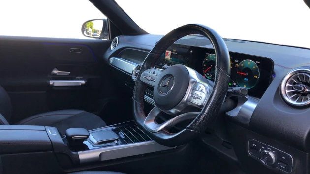 Mercedes-Benz EQB Listing Image