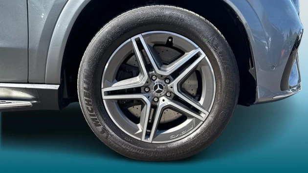 Mercedes-Benz GLE Listing Image