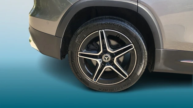 Mercedes-Benz GLB Listing Image