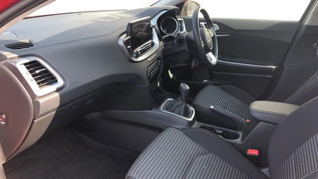 Kia Ceed Listing Image