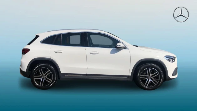 Mercedes-Benz GLA Listing Image