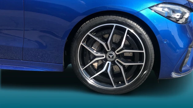 Mercedes-Benz C-Class Listing Image