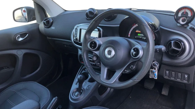 Smart FORTWO COUPE Listing Image