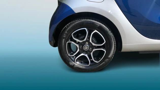 Smart FORTWO COUPE Listing Image