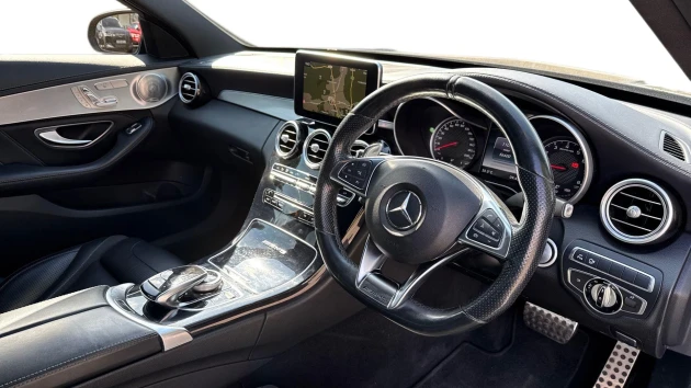 Mercedes-Benz C-Class Listing Image