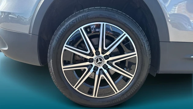 Mercedes-Benz EQB Listing Image