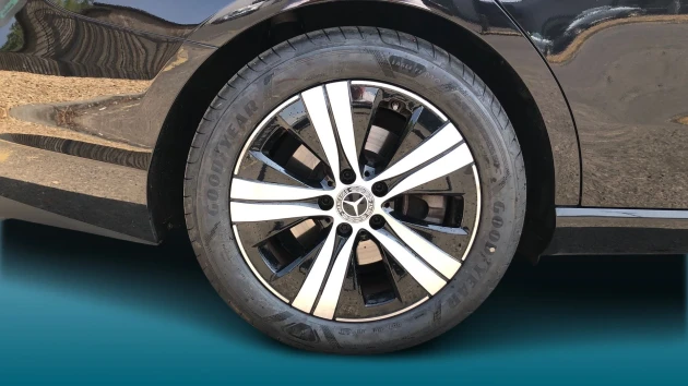 Mercedes-Benz C-Class Listing Image