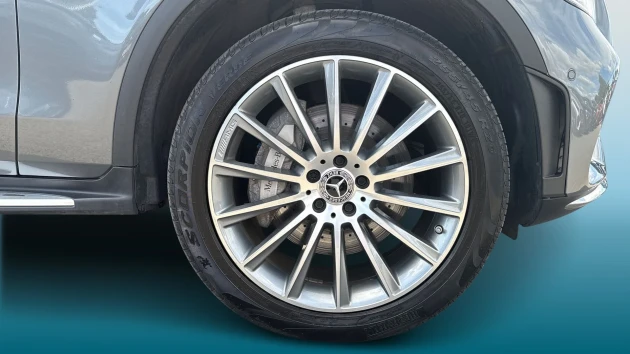 Mercedes-Benz GLC Listing Image