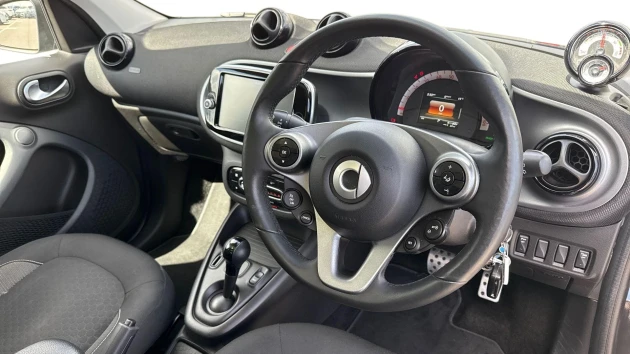 Smart forfour Listing Image