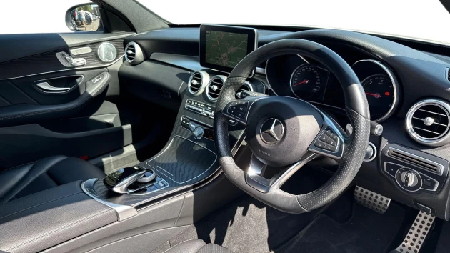 Mercedes-Benz C-Class Listing Image