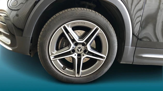 Mercedes-Benz GLB Listing Image