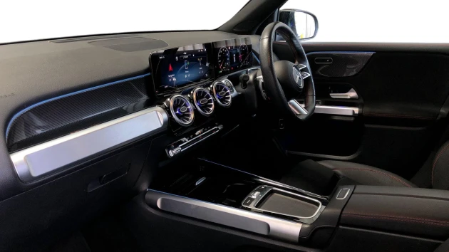Mercedes-Benz GLB Listing Image