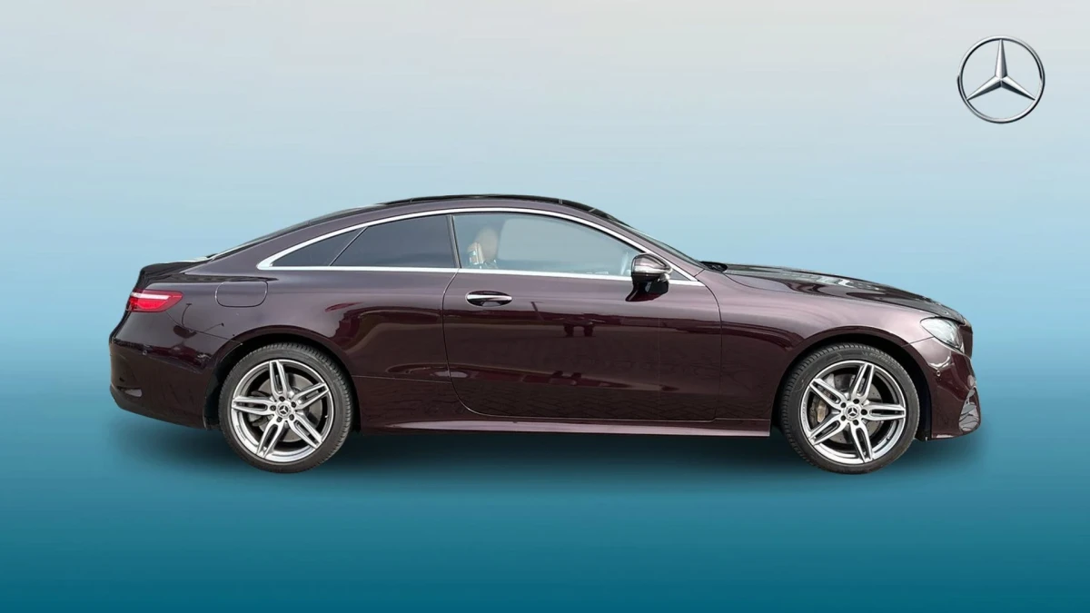 Mercedes-Benz E-Class Image 4