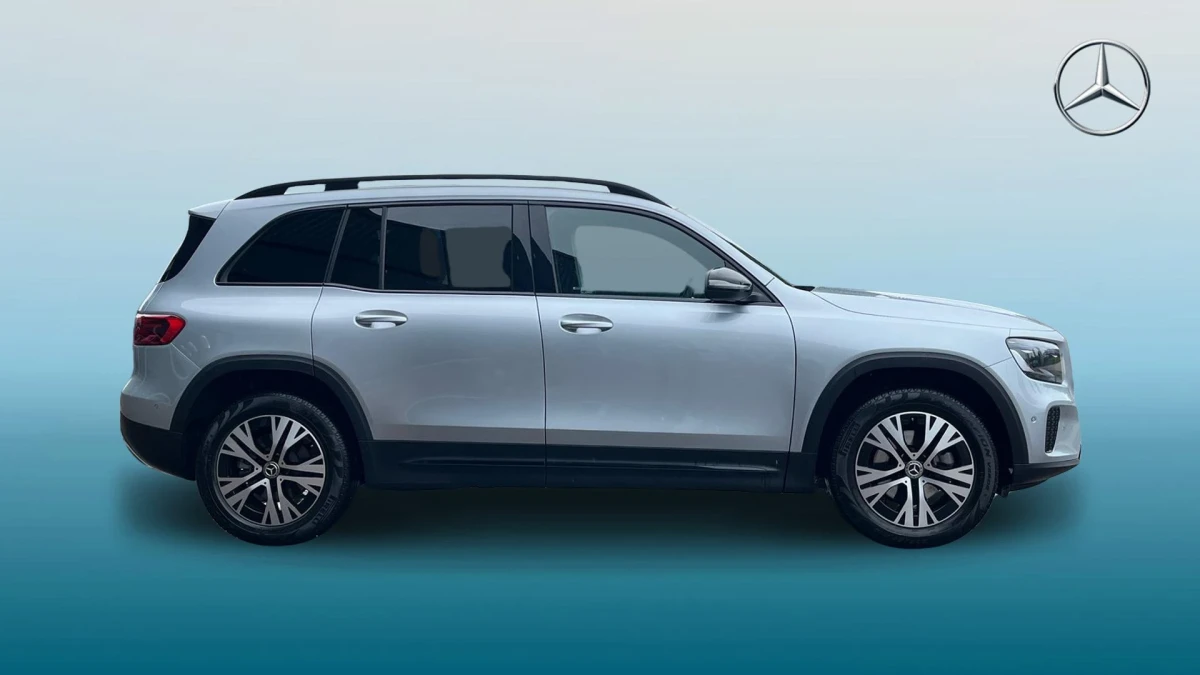 Mercedes-Benz GLB Image 4