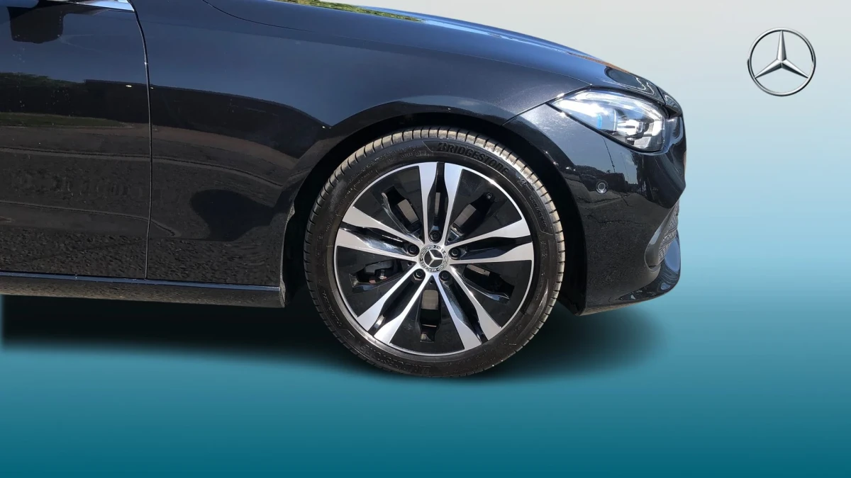 Mercedes-Benz C-Class Image 5