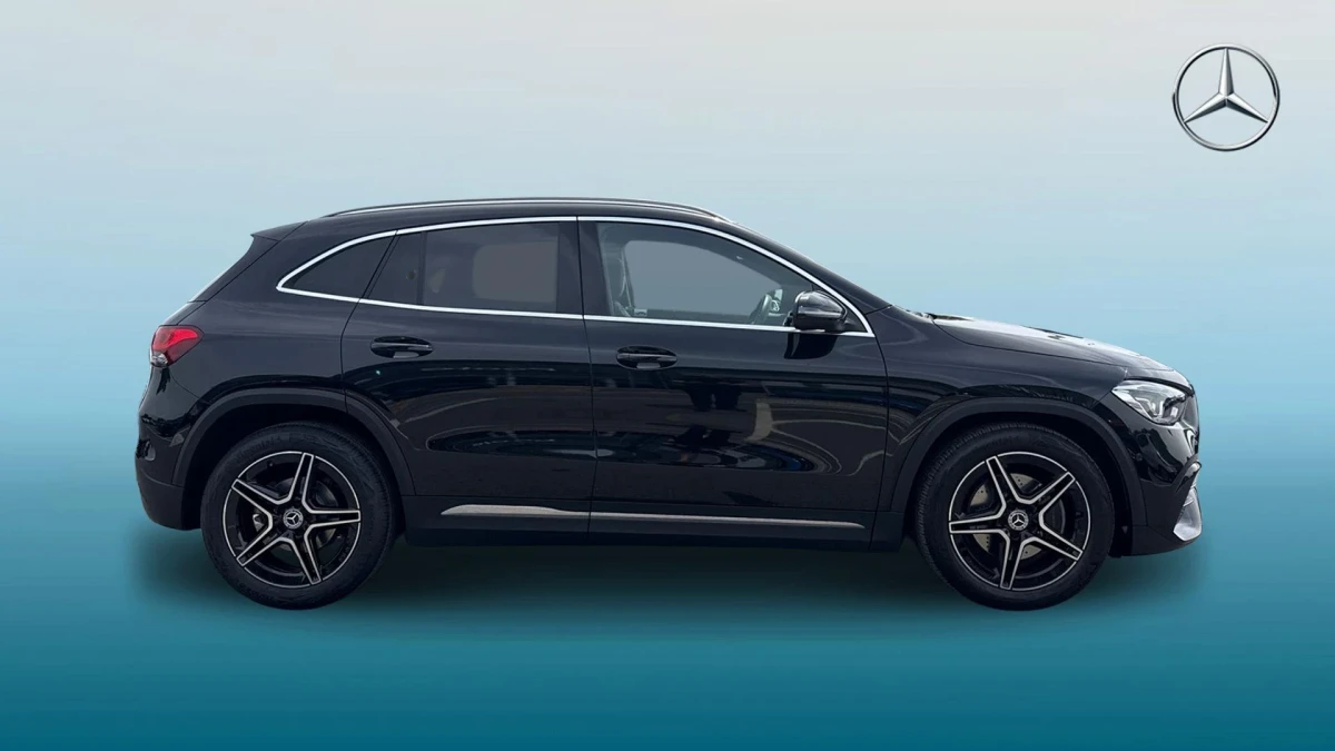 Mercedes-Benz GLA Image 4