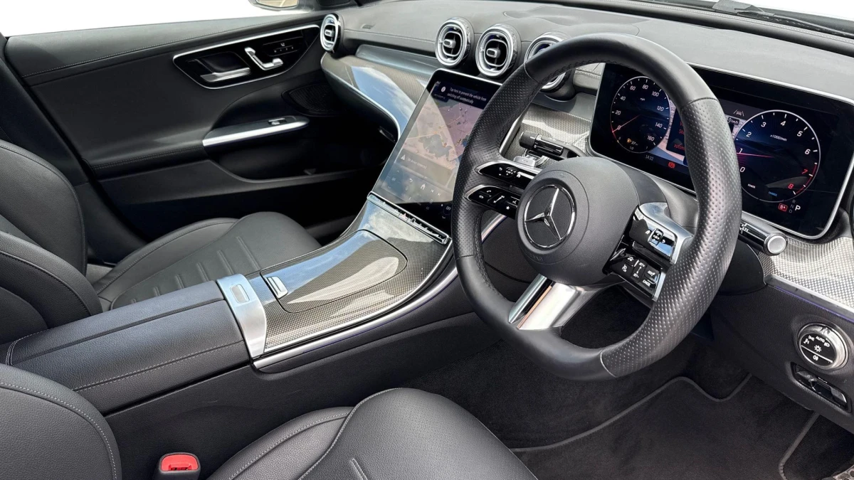 Mercedes-Benz C-Class Image 3