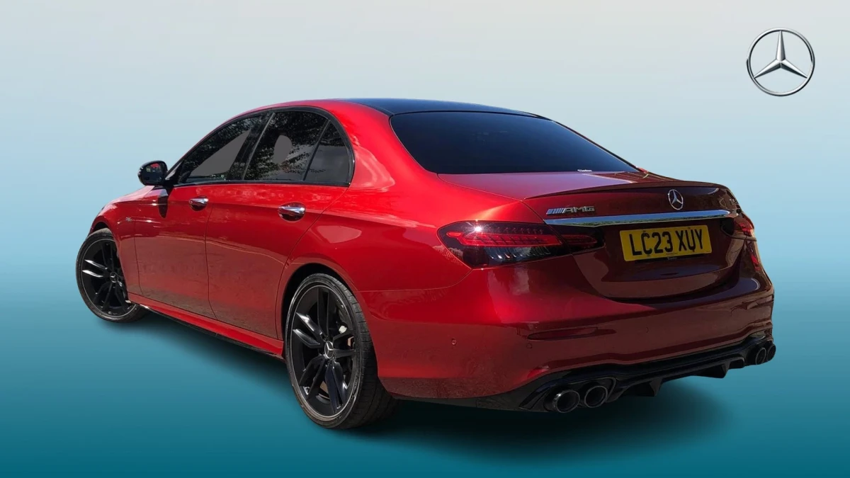 Mercedes-Benz E-Class Image 2