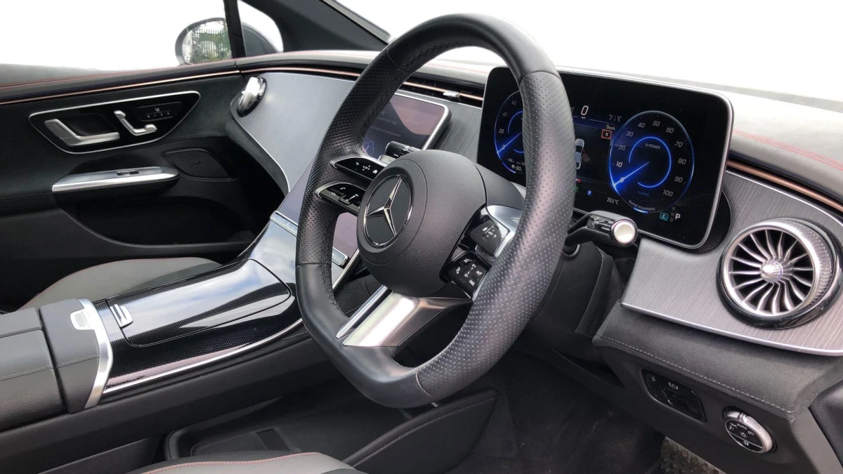 Mercedes-Benz EQE Image 3