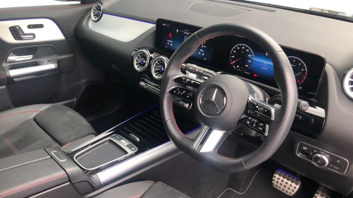 Mercedes-Benz GLA Image 3