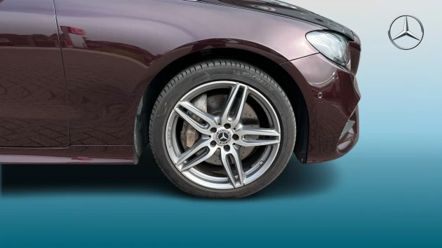 Mercedes-Benz E-Class Listing Image