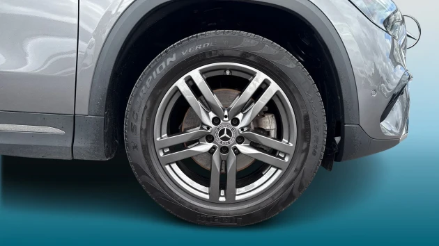 Mercedes-Benz GLA Listing Image