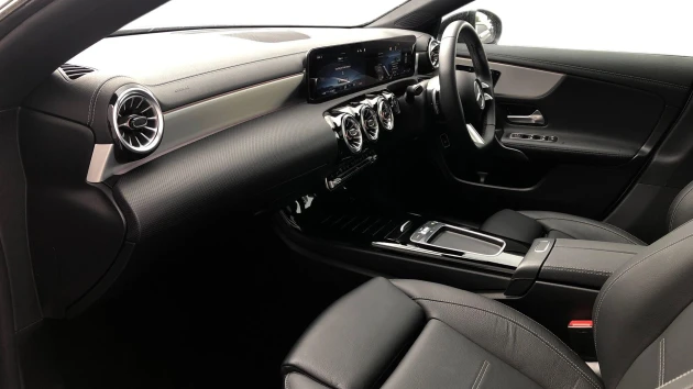 Mercedes-Benz CLA Listing Image