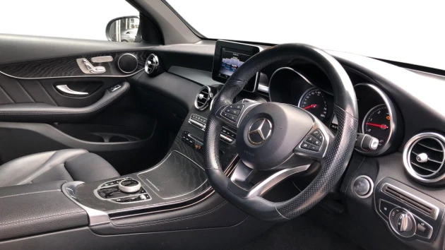Mercedes-Benz GLC Listing Image