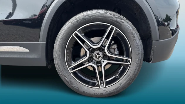 Mercedes-Benz GLA Listing Image